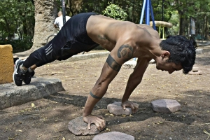 4 Ways to Promote a Healthy Lifestyle in Prison Inmates 4 Ways to Promote a Healthy Lifestyle in Prison Inmates